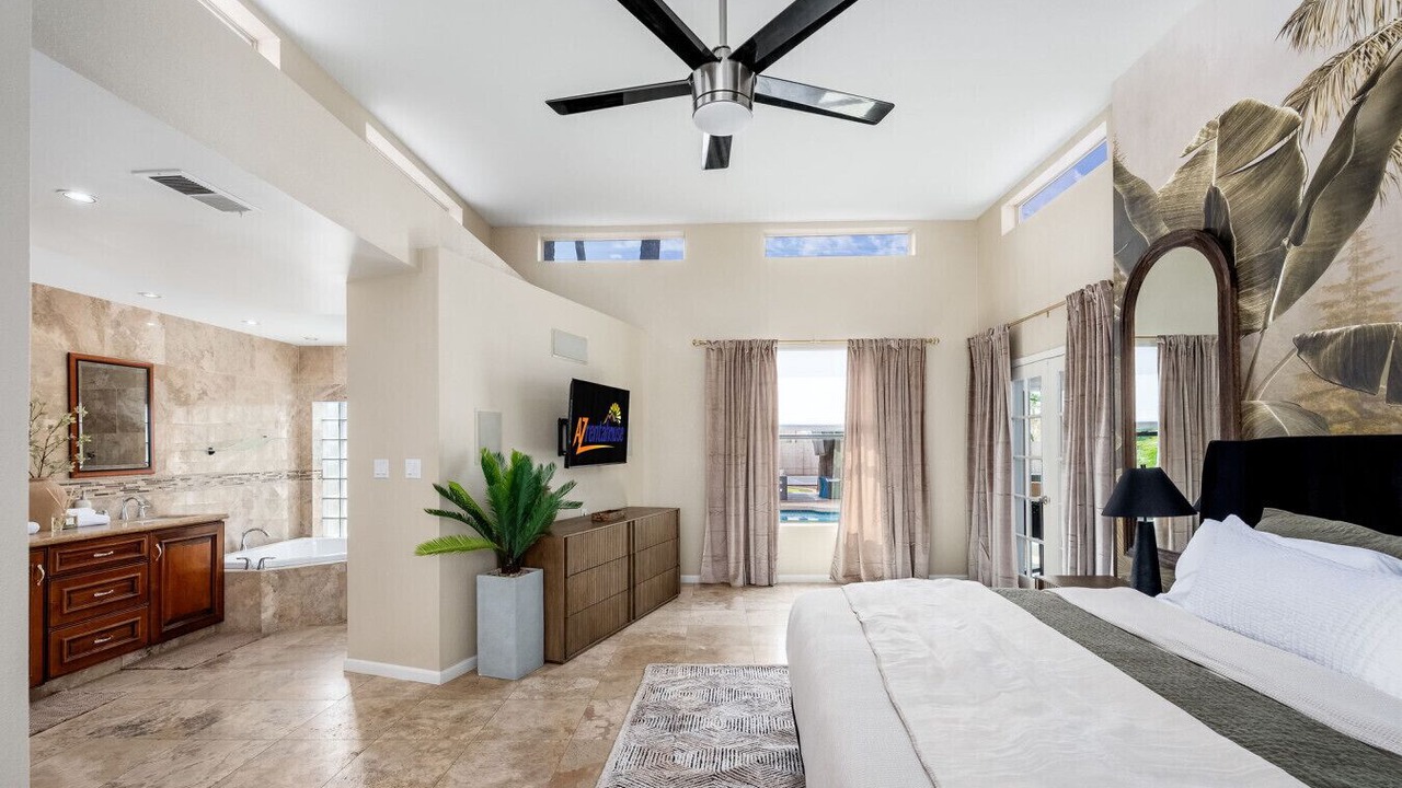 Photo of Bedroom in La Tierra Estates