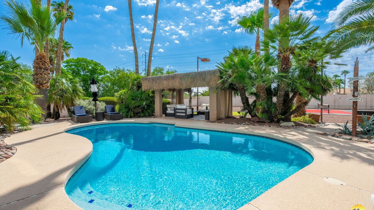 Photo of Outdoor in La Tierra Estates