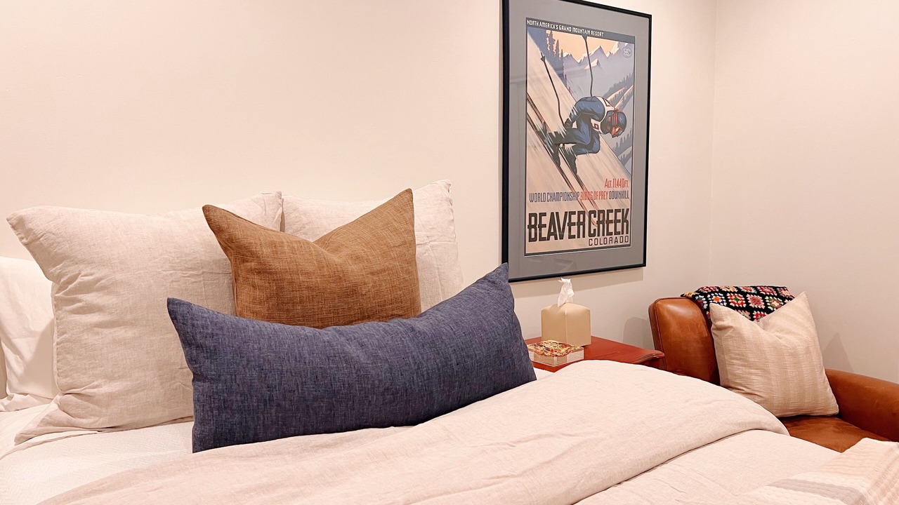 Photo of Bedroom in Shadow Hills