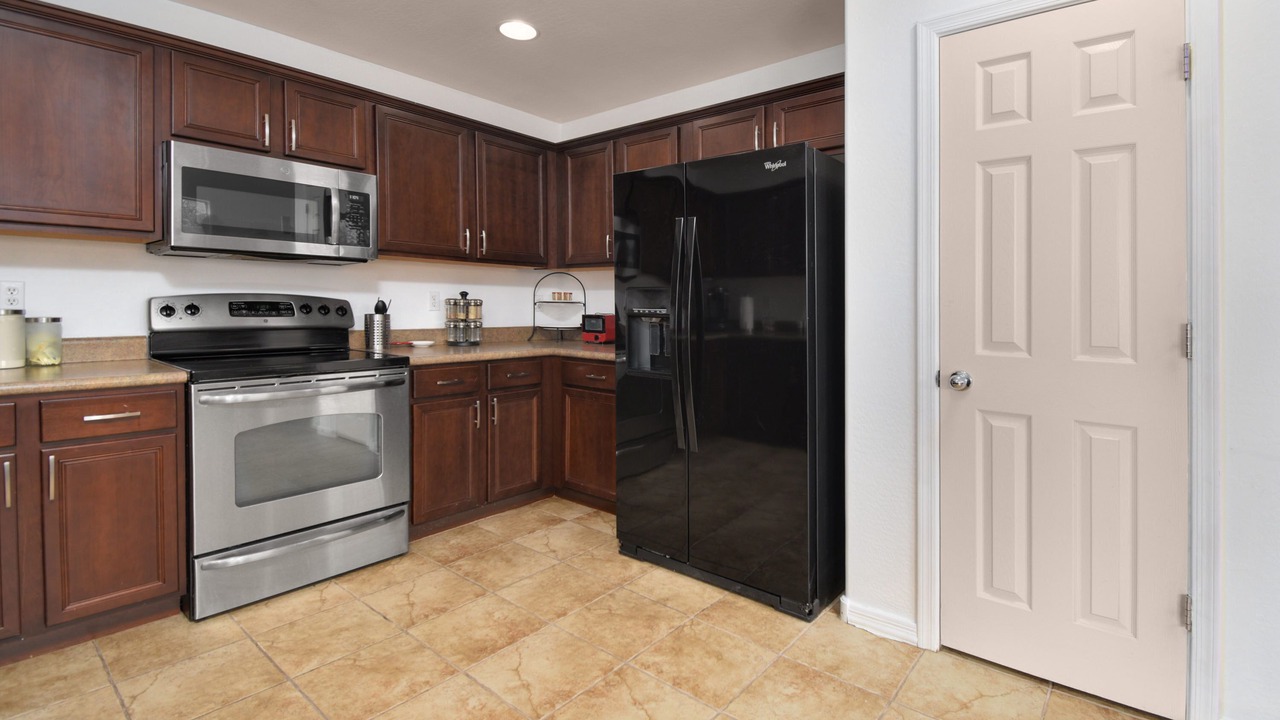 Photo of Kitchen in Laveen Village
