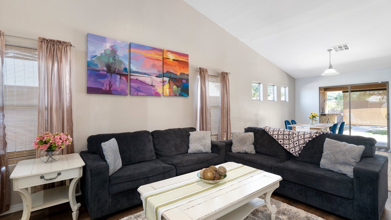 Photo of Livingroom in Laveen Village