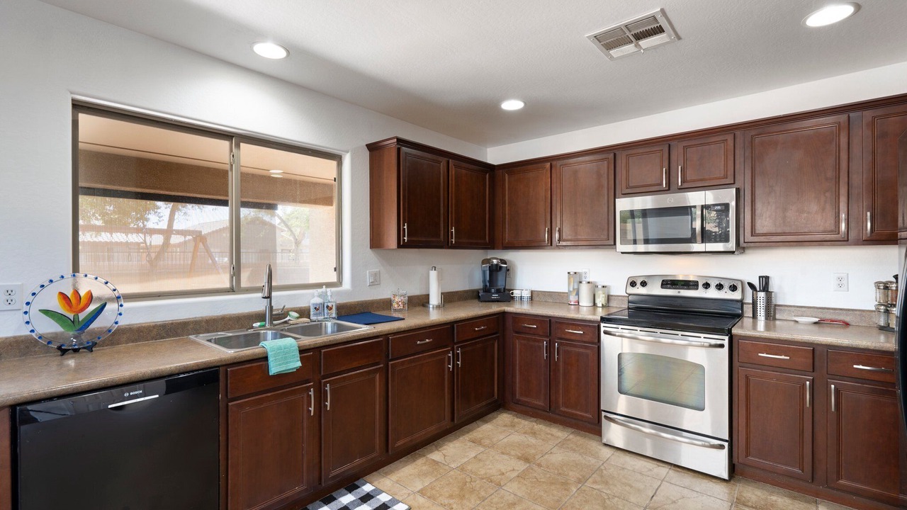 Photo of Kitchen in Laveen Village