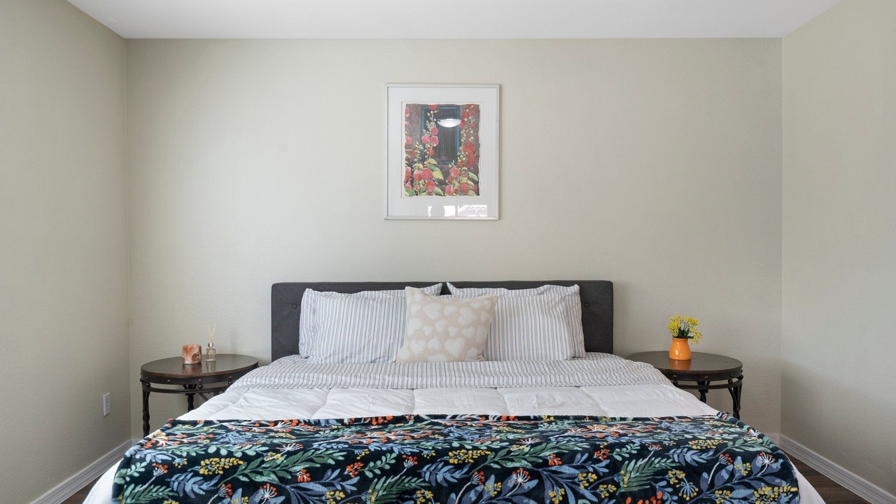 Photo of Bedroom in Laveen Village