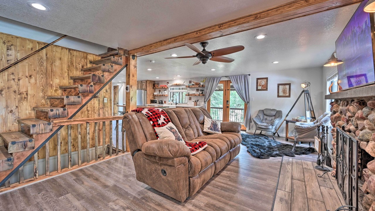 Photo of Livingroom in Pine