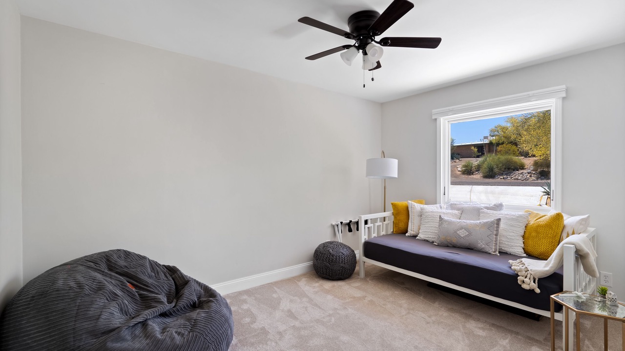 Photo of Livingroom in Tucson