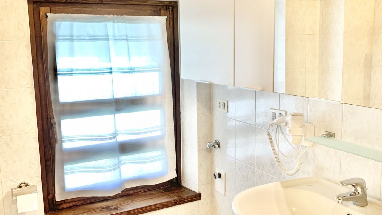 Photo of Bathroom in Ledro