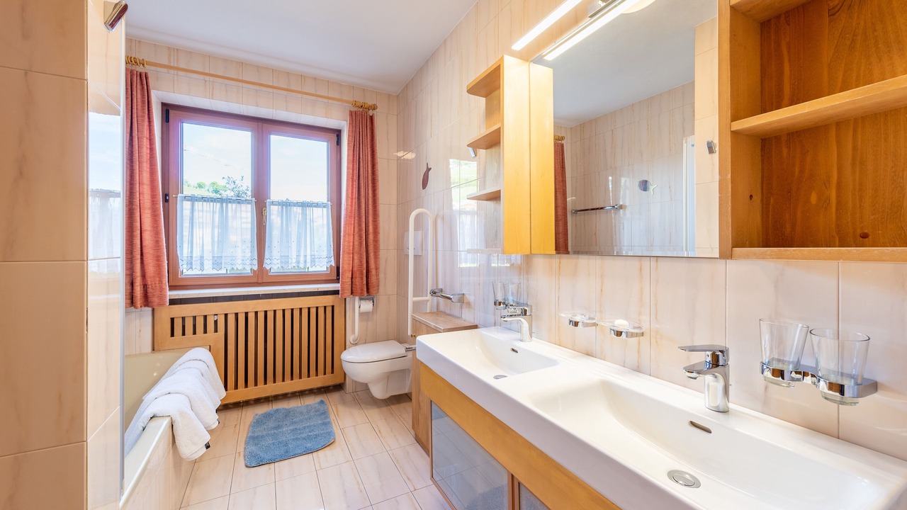 Photo of Bathroom in Tramin