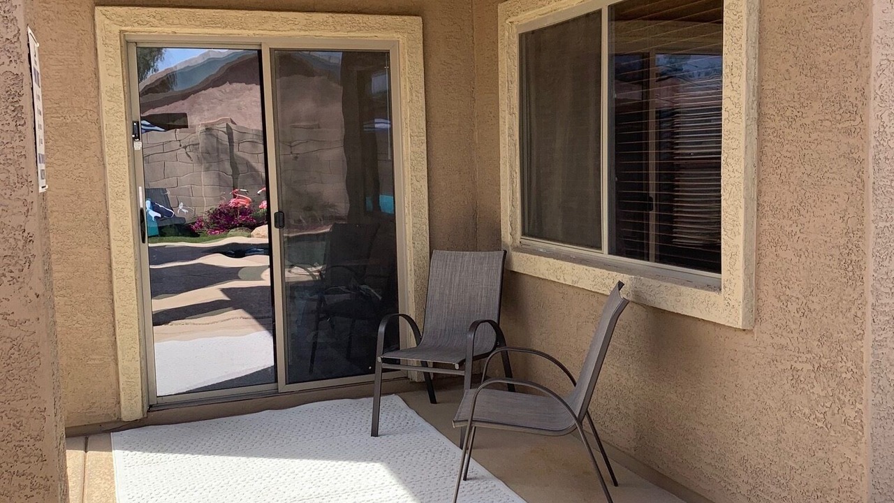 Photo of Patio Balcony in Litchfield Manor