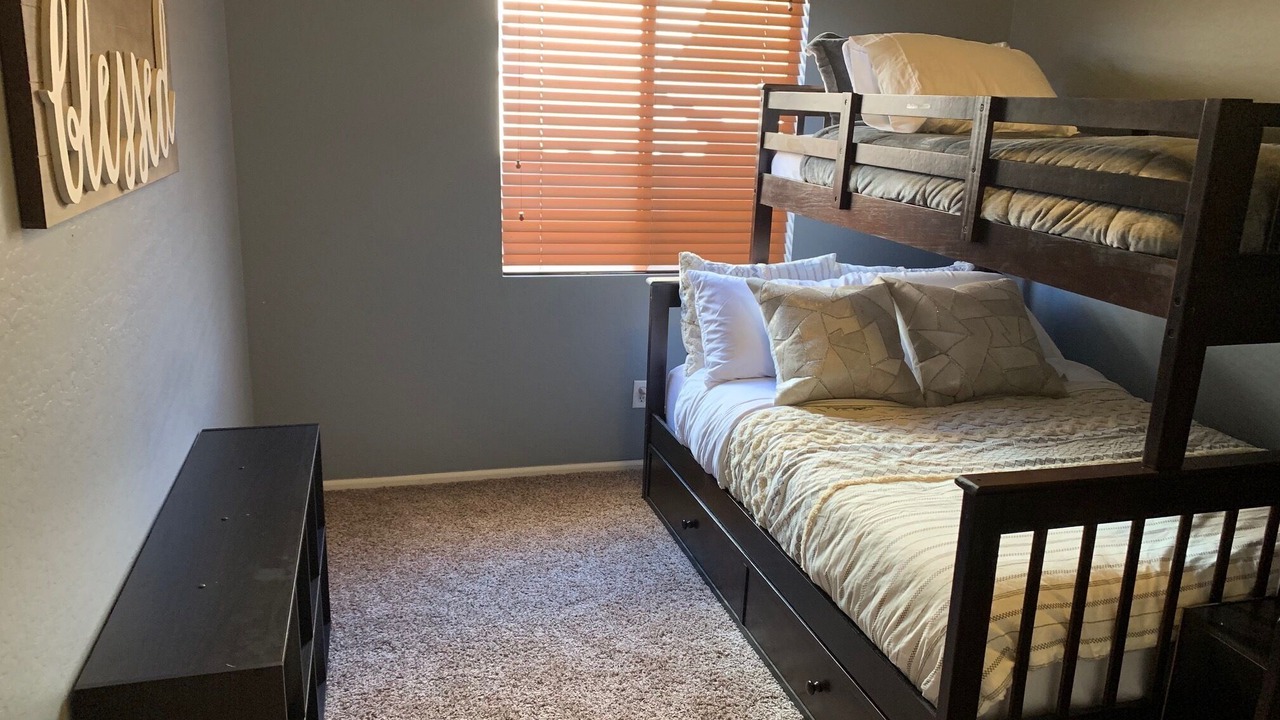 Photo of Bedroom in Litchfield Manor