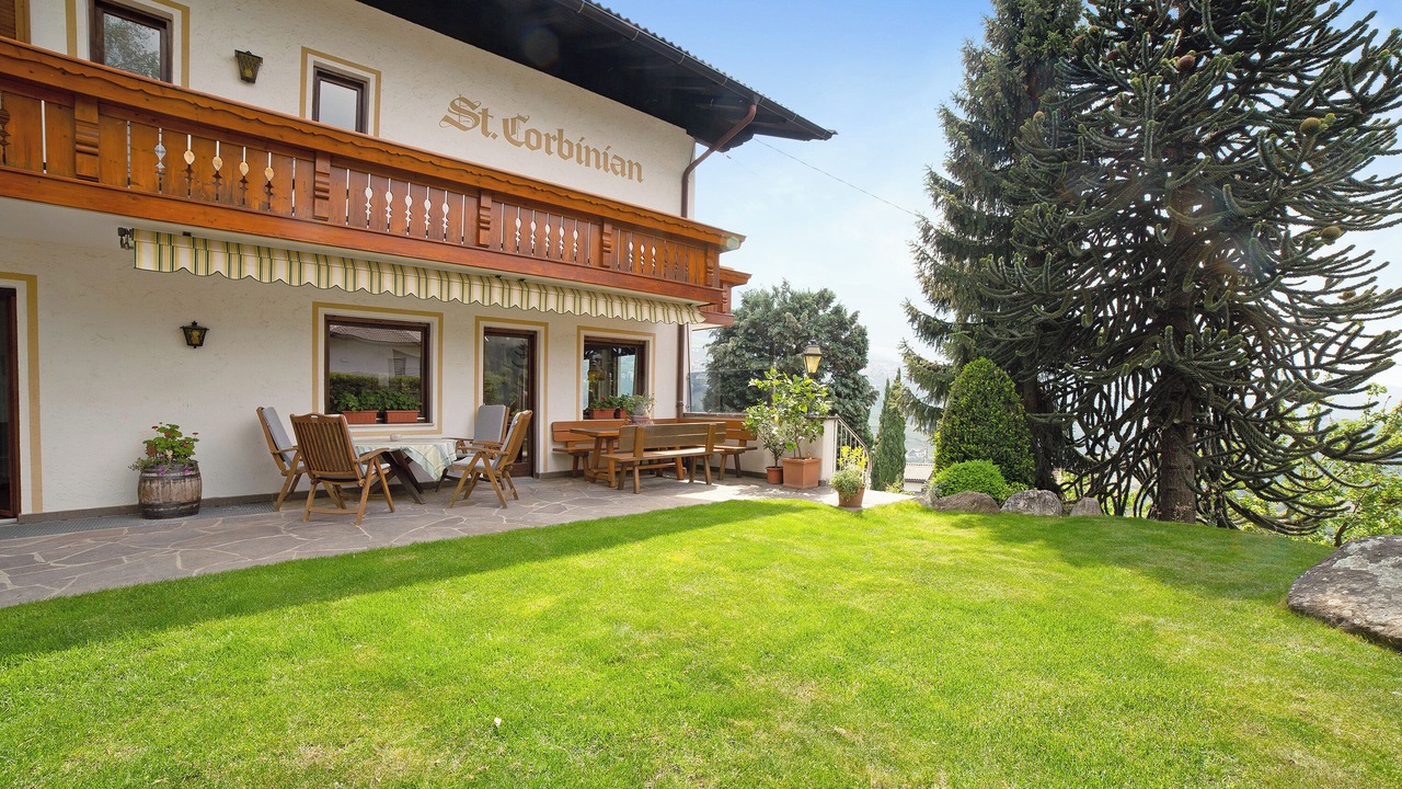 Photo of Outdoor in Caines