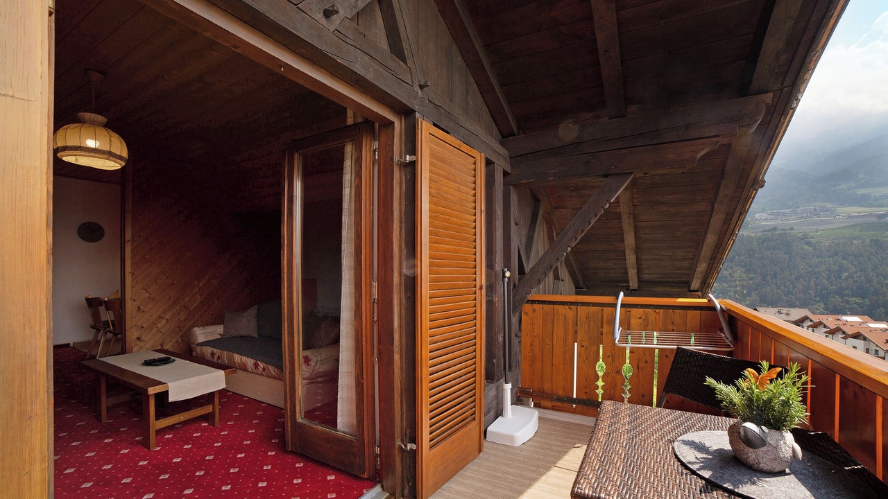 Photo of Outdoor in Caines