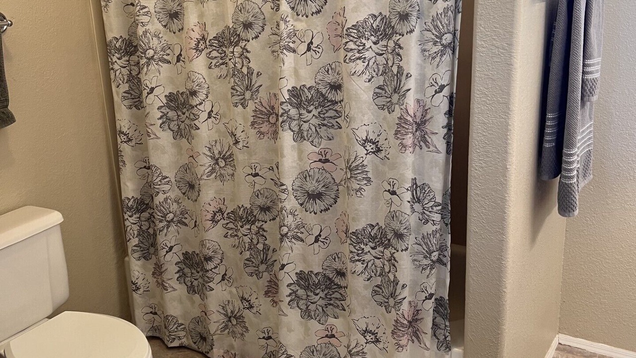 Photo of Bathroom in Estrella Mountain Ranch