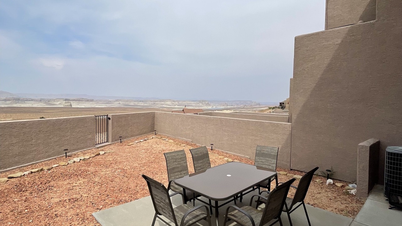 Photo of Outdoor in Greenehaven