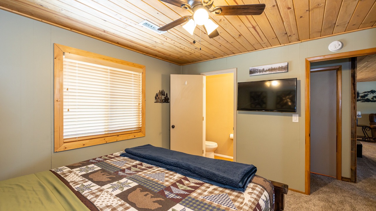 Photo of Bedroom in Munds Park