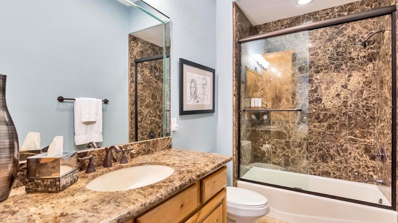 Photo of Bathroom in Troon North
