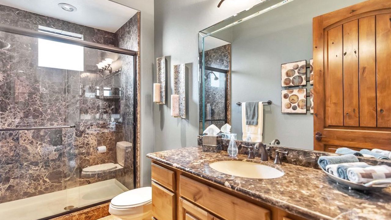 Photo of Bathroom in Troon North