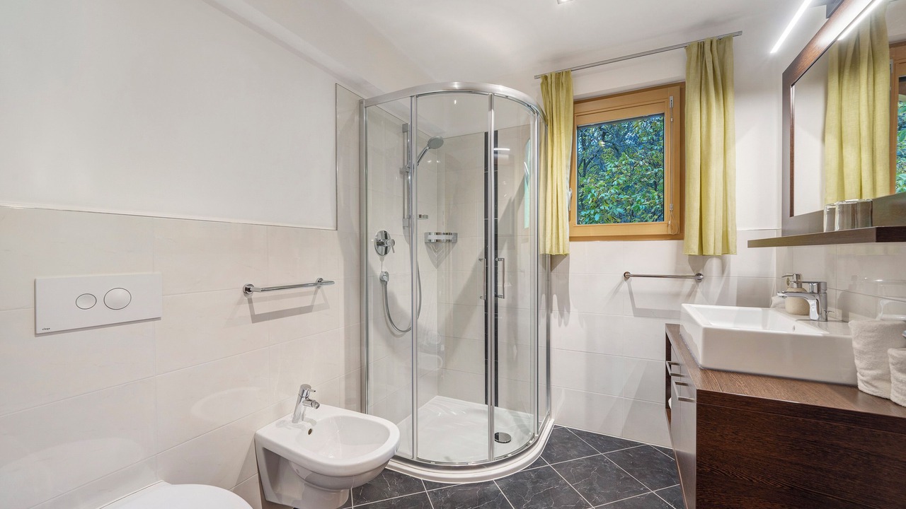 Photo of Bathroom in Verano