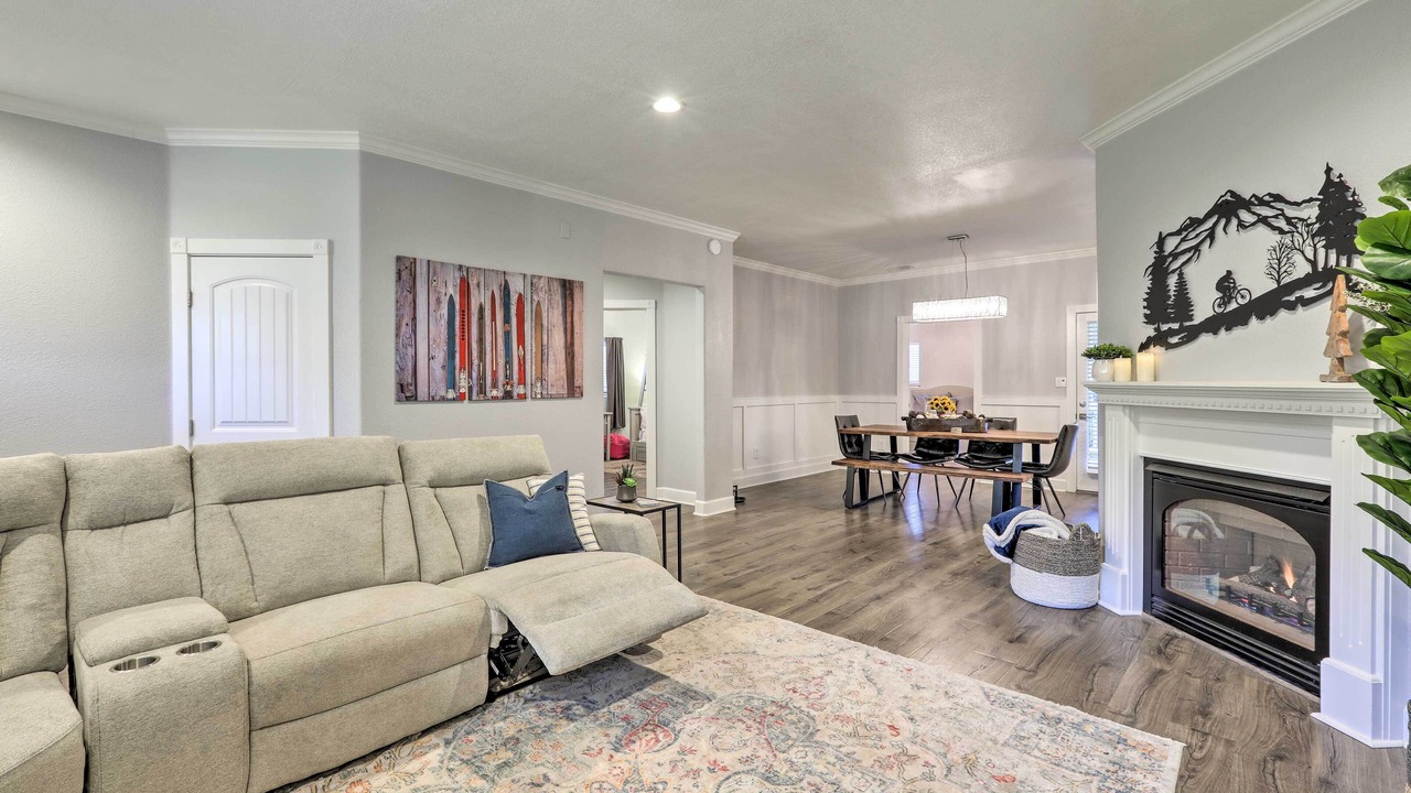 Photo of Livingroom in Flagstaff