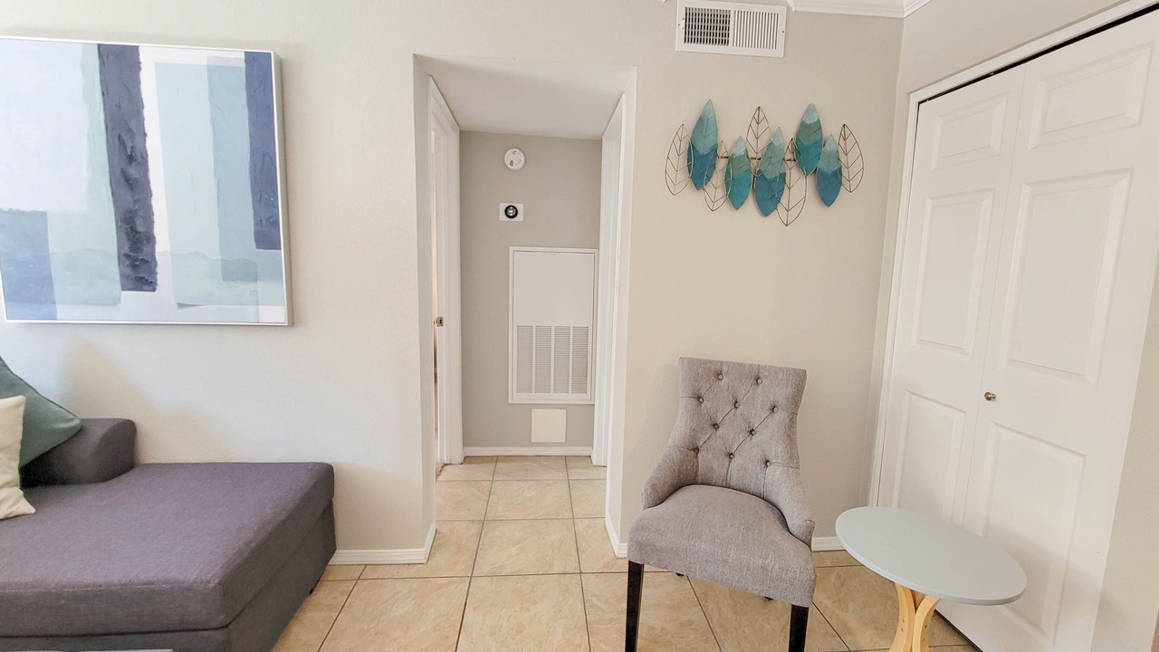 Photo of Livingroom in South Scottsdale
