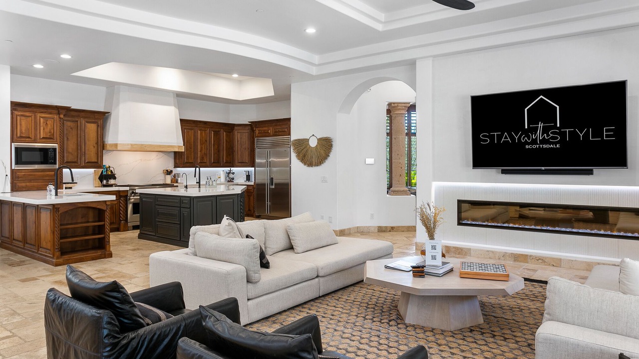 Photo of Livingroom in Central Scottsdale