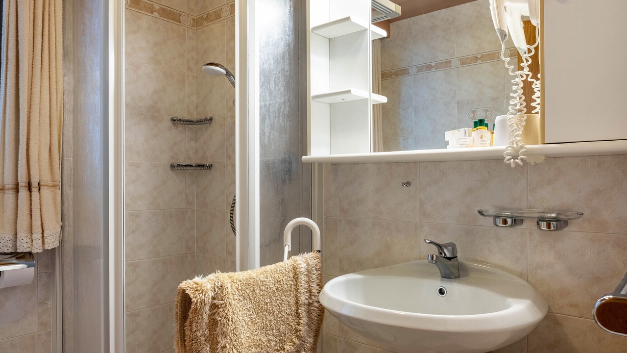 Photo of Bathroom in Canazei