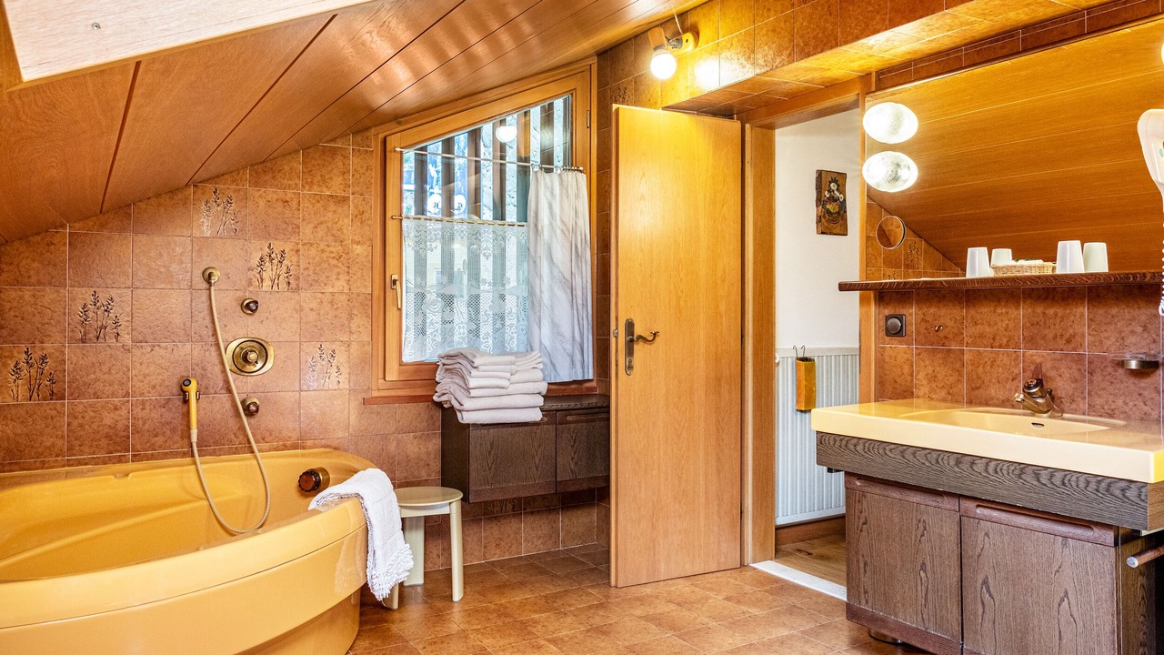 Photo of Bathroom in Canazei