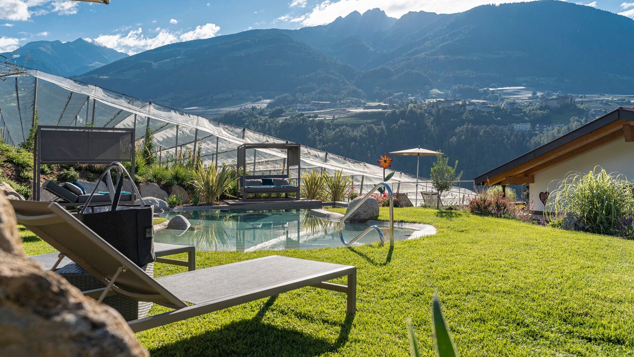 Photo of Outdoor in Caines
