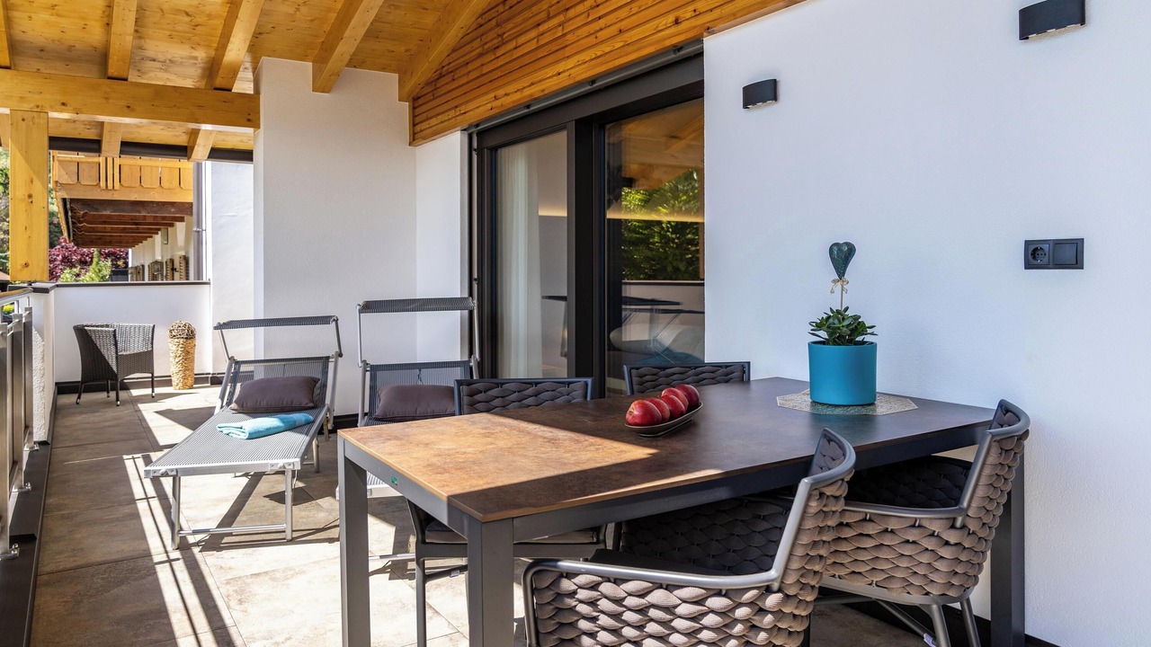 Photo of Outdoor in Caines