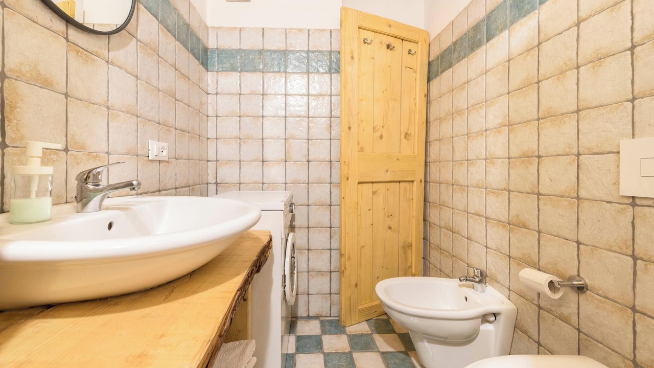 Photo of Bathroom in Canale di Tenno