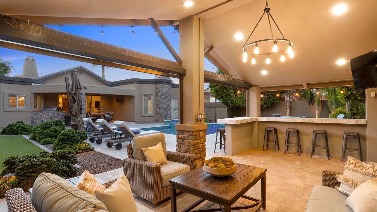 Photo of Outdoor in Paradise Valley Village