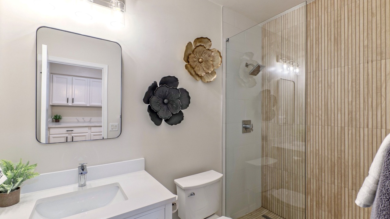 Photo of Bathroom in Arabian Views