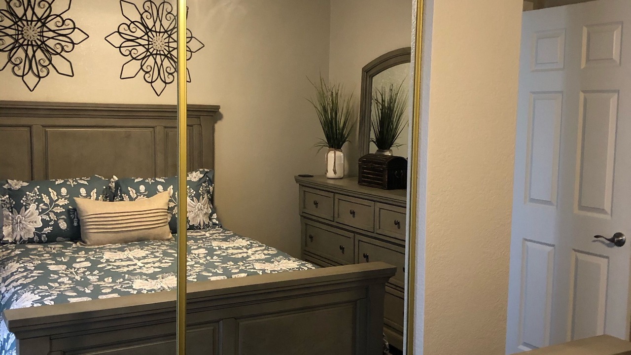 Photo of Bedroom in Desert Shores