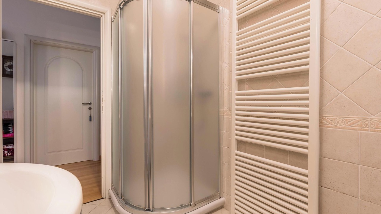 Photo of Bathroom in Arco