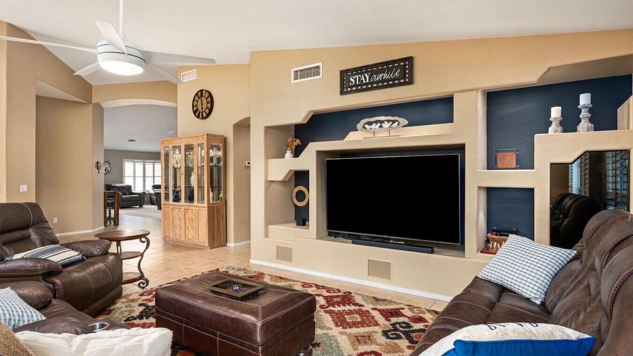 Photo of Livingroom in Silverton