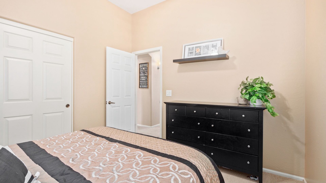 Photo of Bedroom in Maricopa