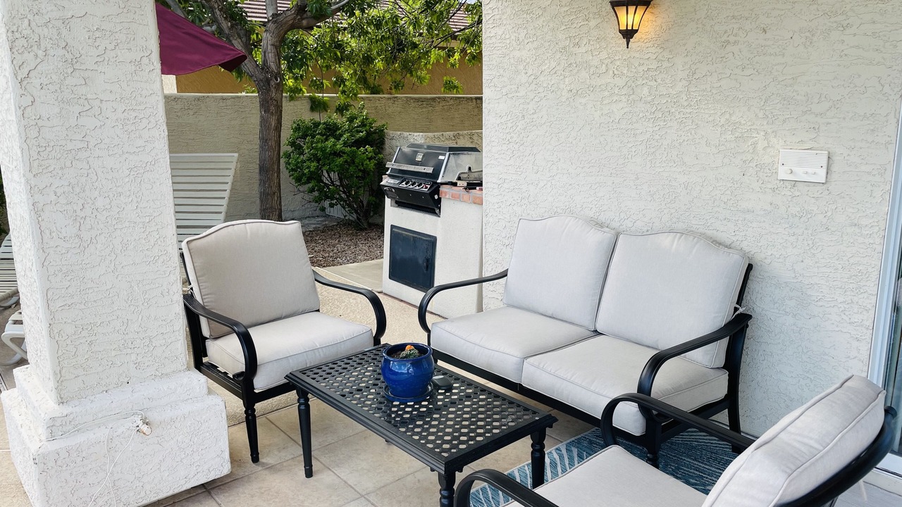 Photo of Patio Balcony in Val Vista Lakes