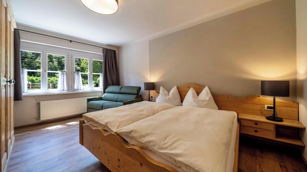 Photo of Bedroom in Nalles