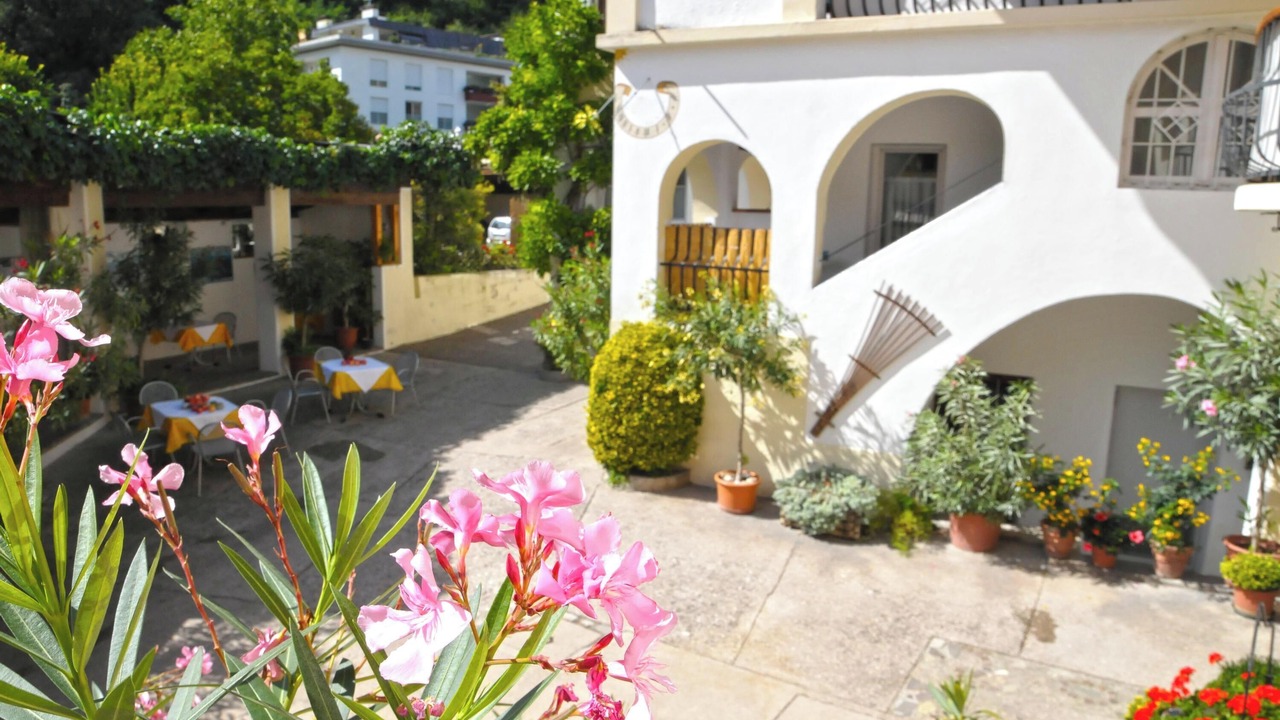 Photo of Patio Balcony in Nalles