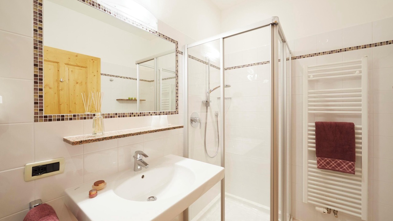 Photo of Bathroom in Nalles