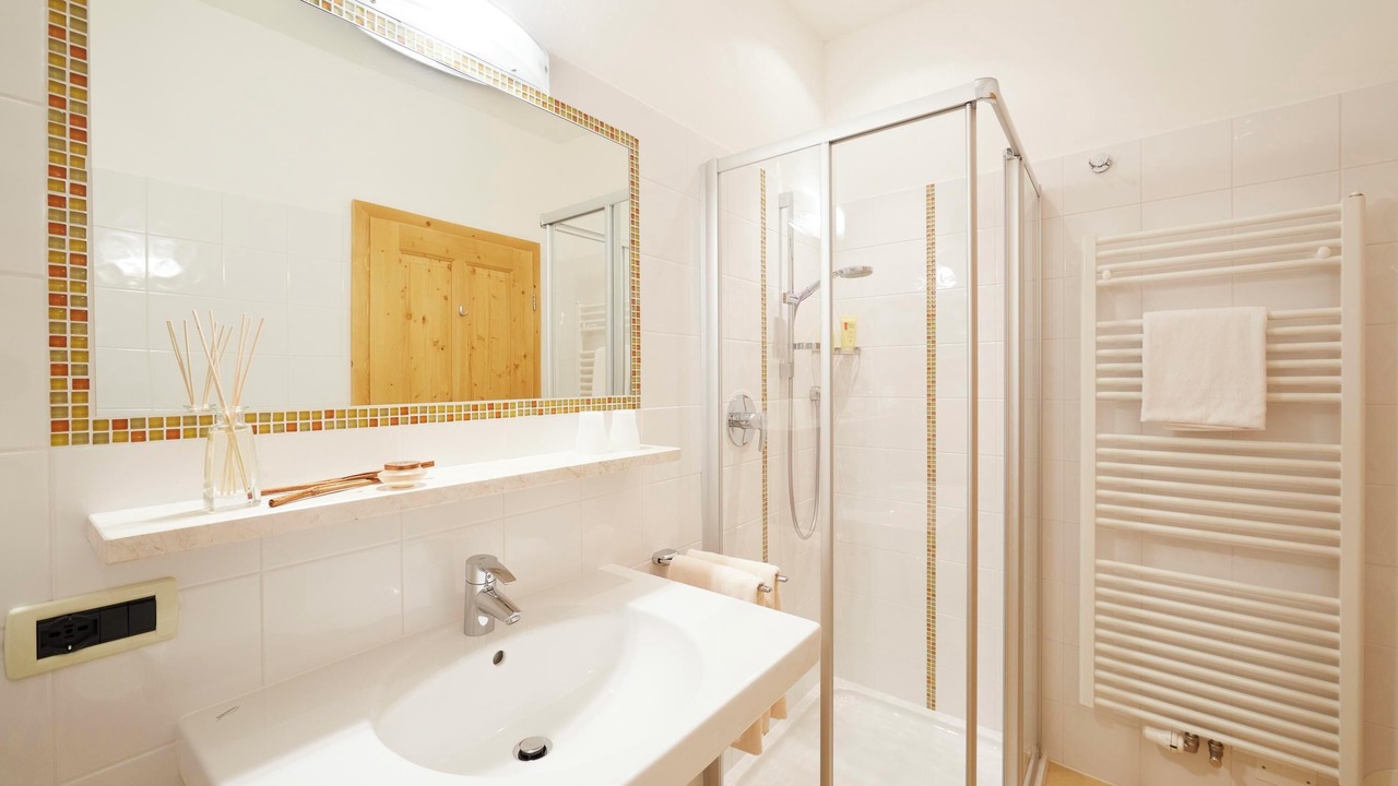 Photo of Bathroom in Nalles