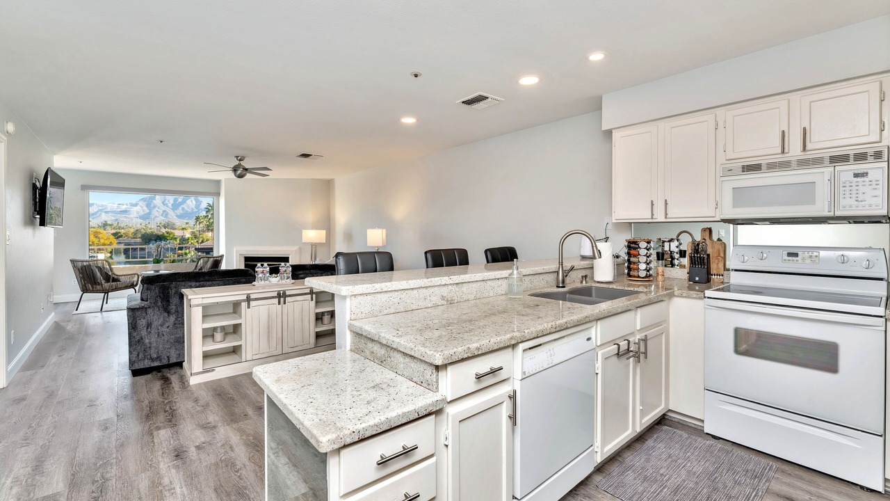 Photo of Kitchen in Scottsdale Ranch