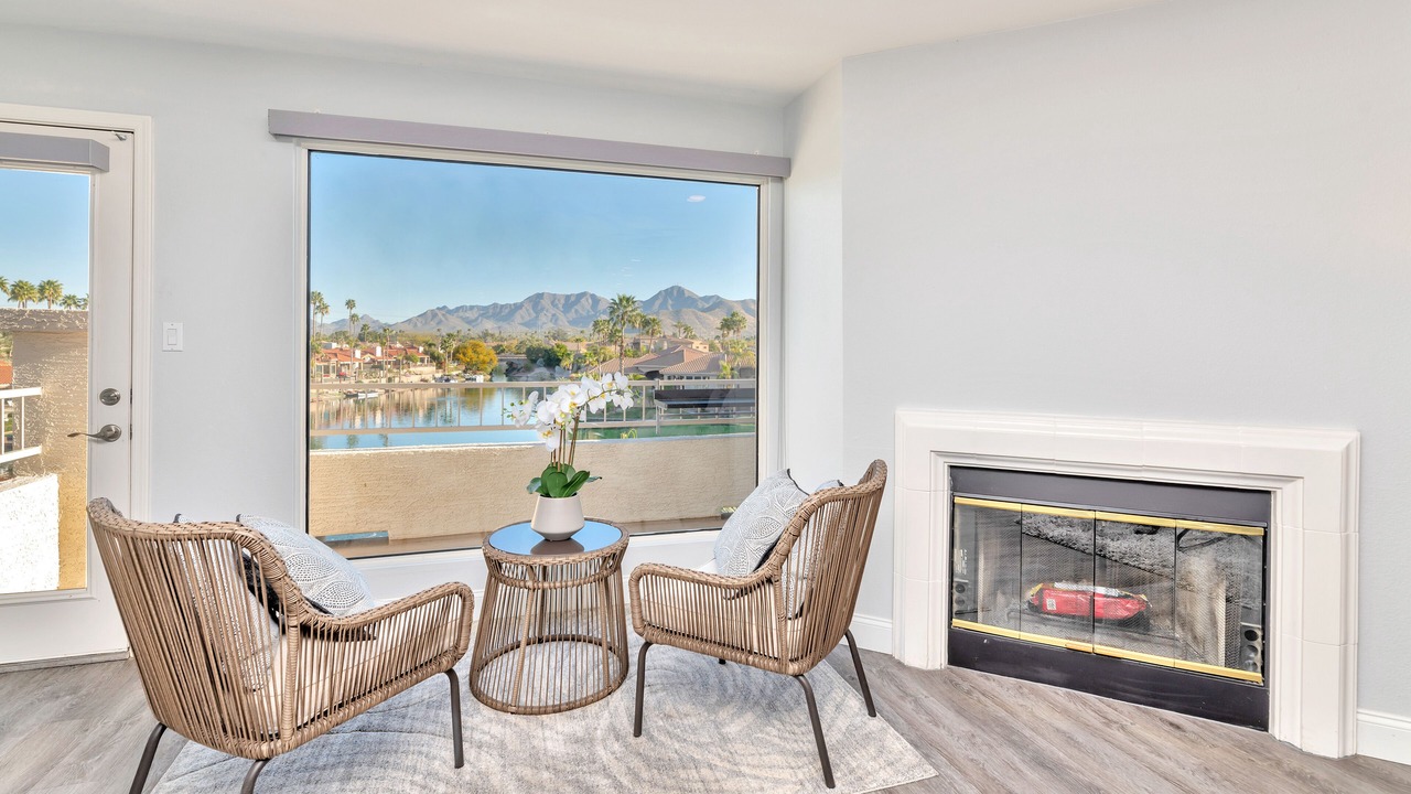 Photo of Livingroom in Scottsdale Ranch