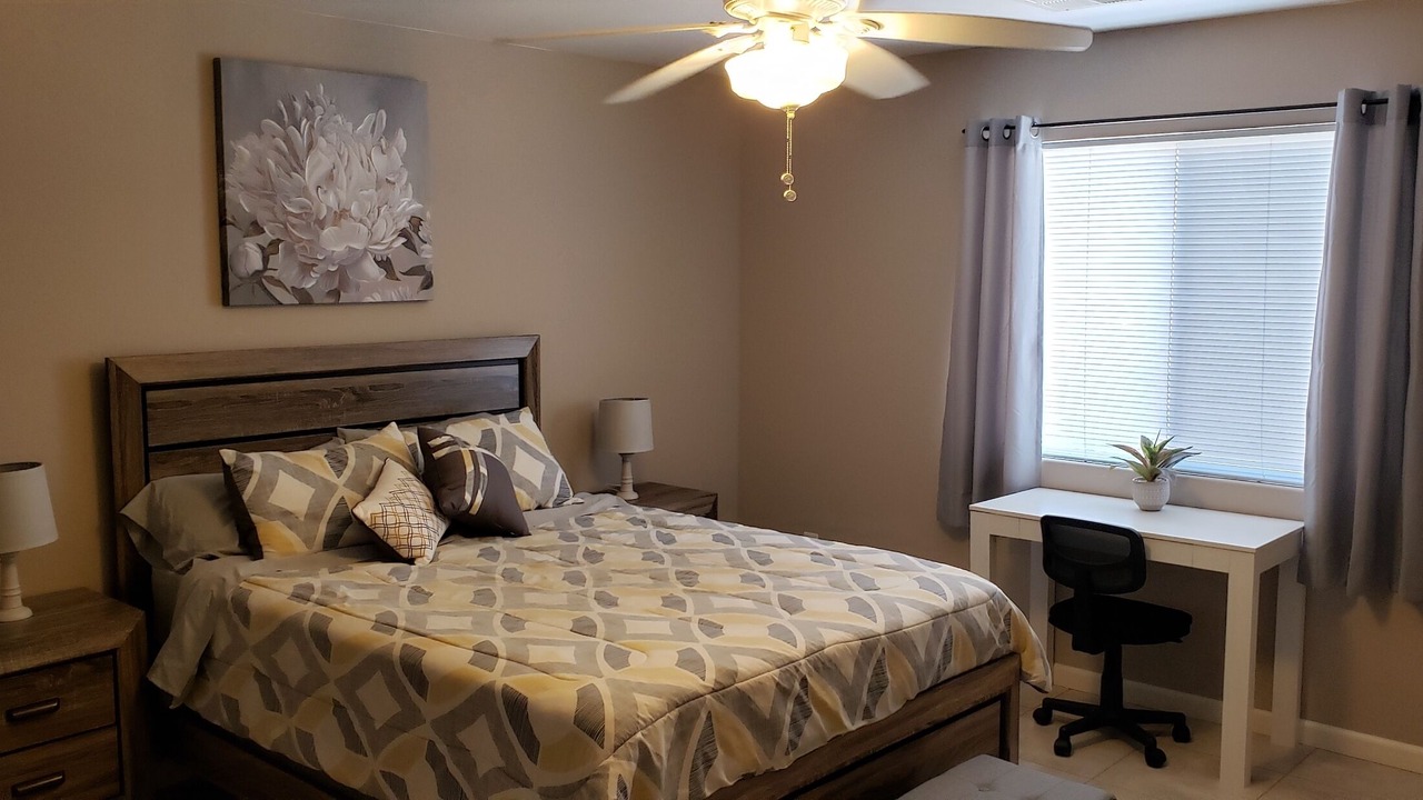 Photo of Bedroom in Maricopa