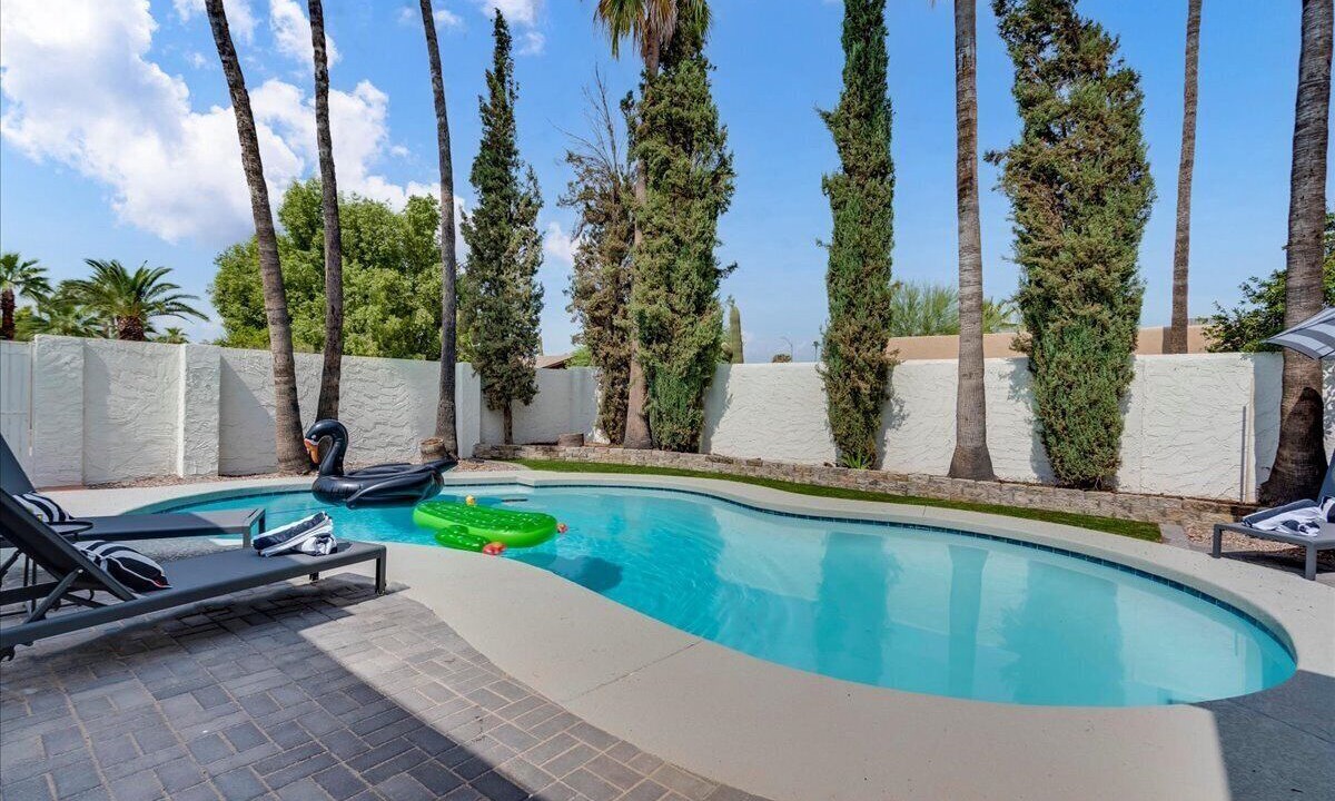 Photo of Outdoor in Raskin Estates