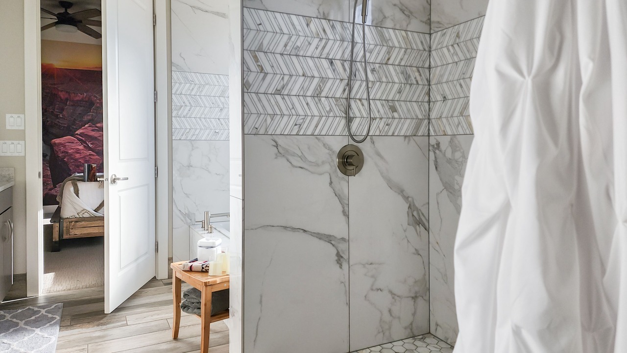 Photo of Bathroom in Page