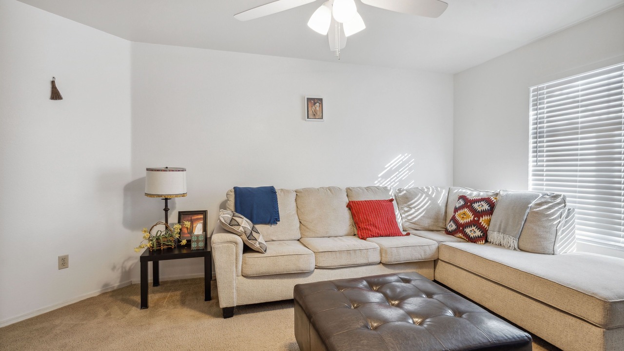 Photo of Livingroom in Tucson