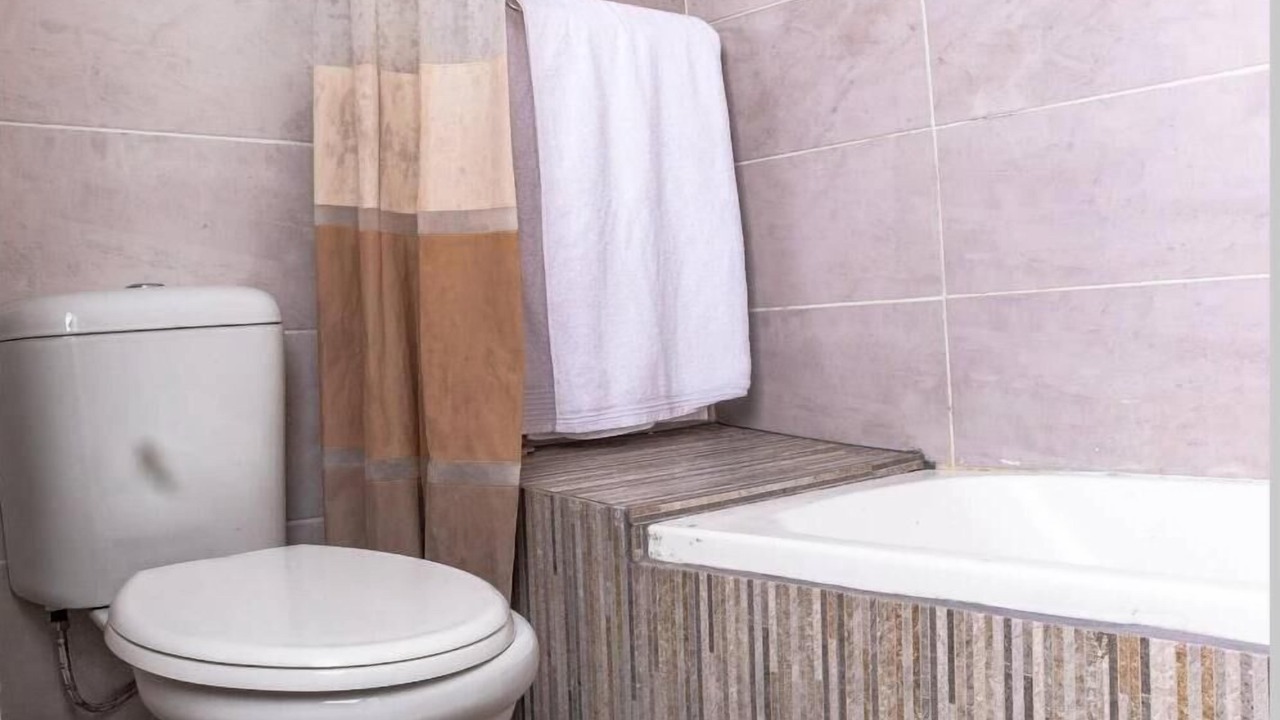 Photo of Bathroom in Kingsborough