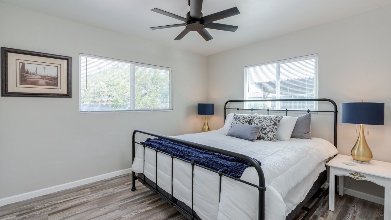 Photo of Bedroom in Poets Square
