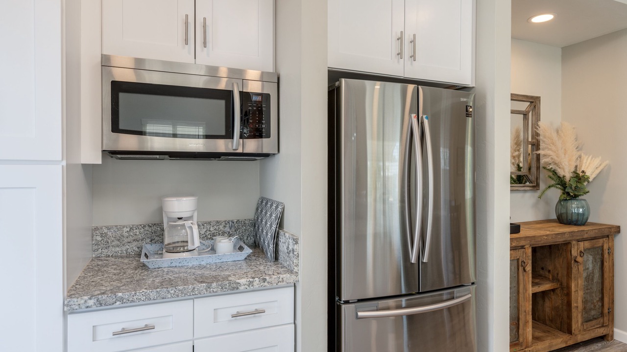 Photo of Kitchen in Poets Square