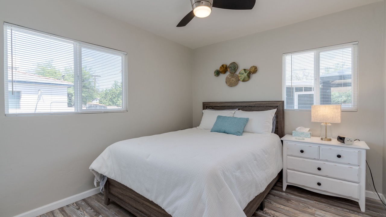 Photo of Bedroom in Poets Square